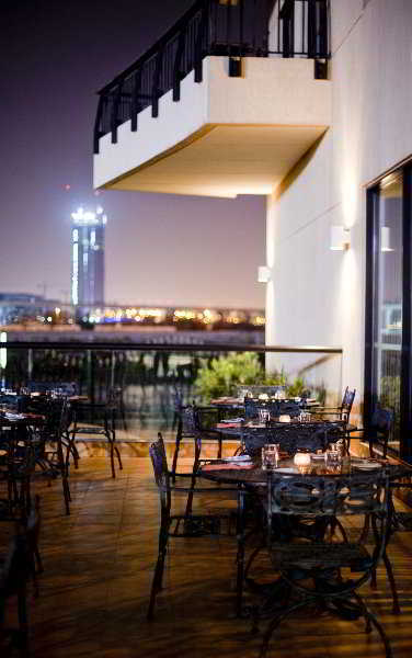 Park Apartments Dubai,An Edge By Rotana Hotel Екстериор снимка